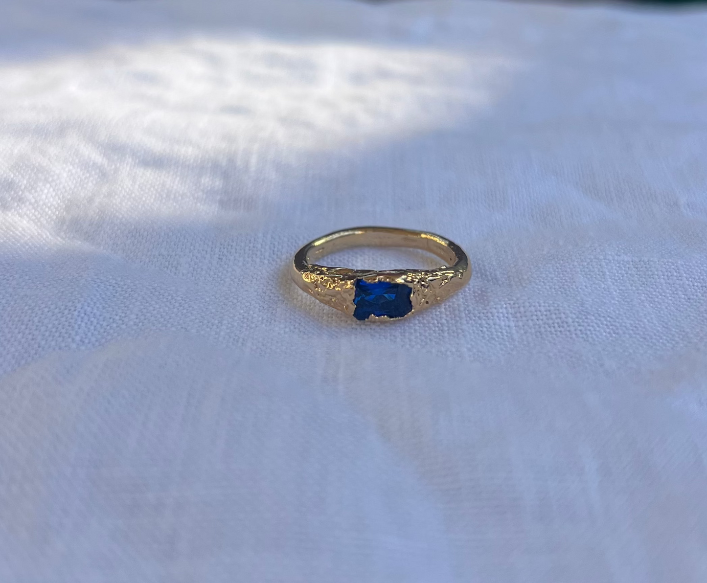 Thalassa ring